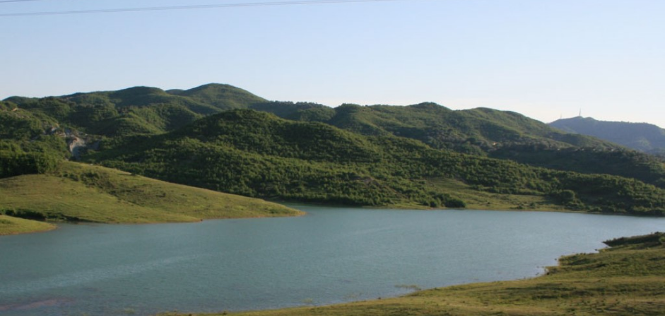 Kus Lake